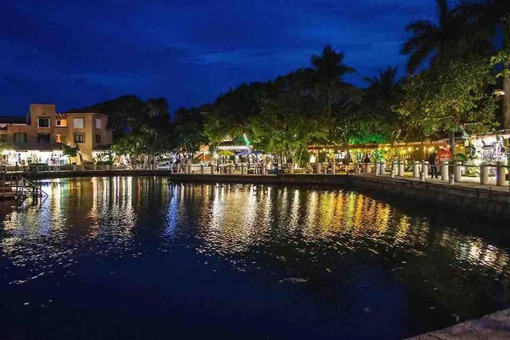 Little Caribbean Treetop Loft Puerto Aventuras Lejlighed